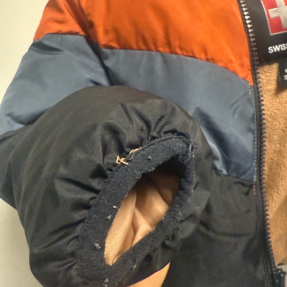 Swiss Tech Kids‎ Puffer Jacket - Orange, Gray, Black - Picture 7 of 9